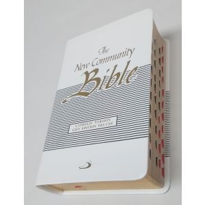 The New Community Bible - White Gift/Deluxe Edition (POCKET)
